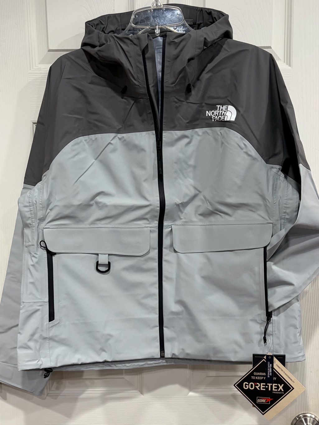 The North Face Women's Large Devils Brook Gore-Tex Jacket Waterproof Grey Nwt